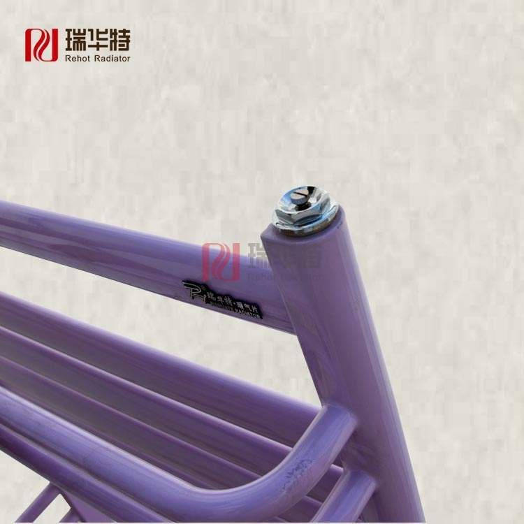 鋼制衛(wèi)浴插焊背簍暖氣片